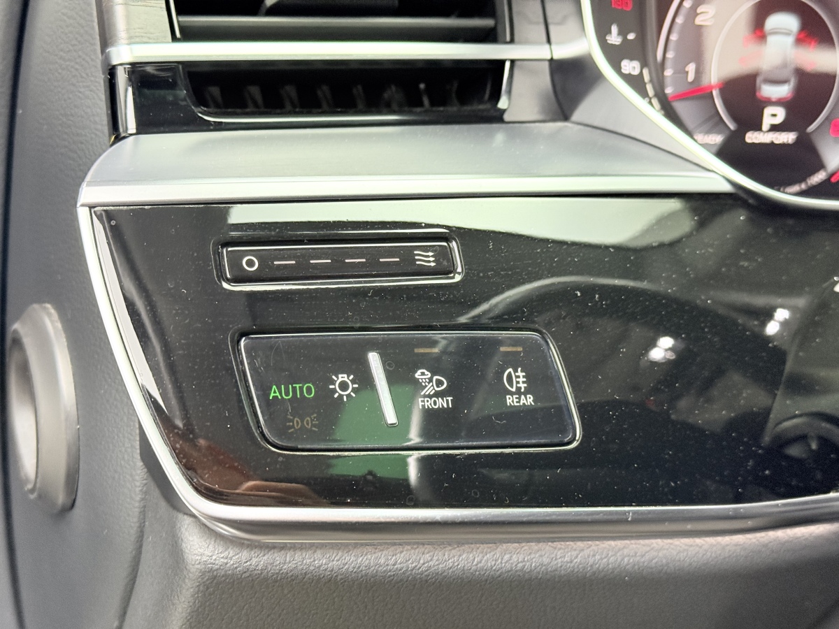 Audi A8 2018 #21 Audi A8 2018 car image #21