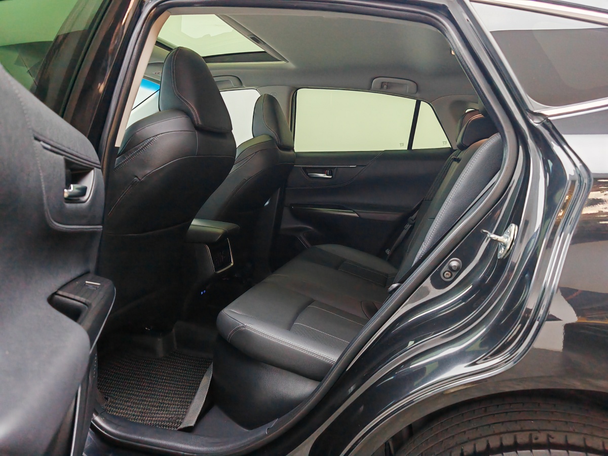 Toyota Harrier 2022 car image #21