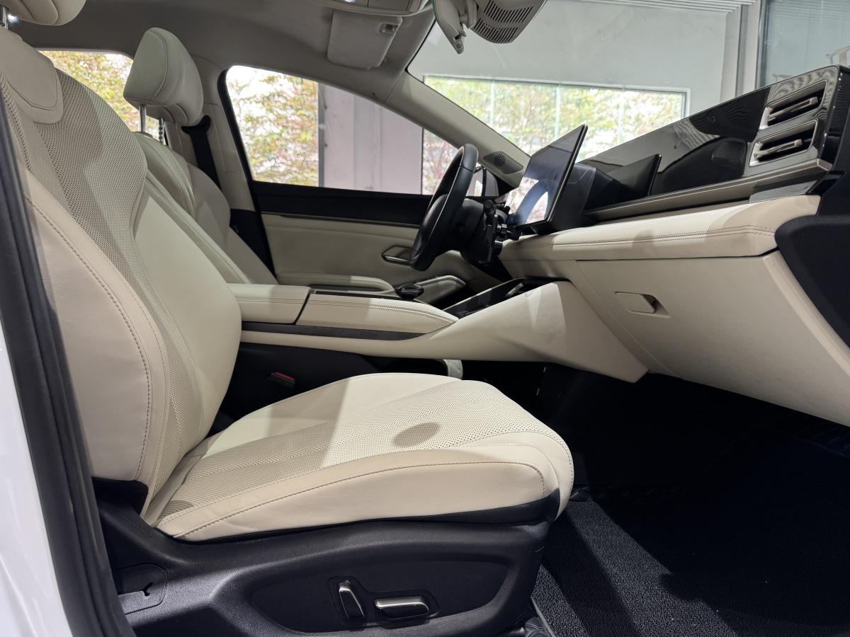 BYD Qin L 2024 #21 BYD Qin L 2024 car image #21