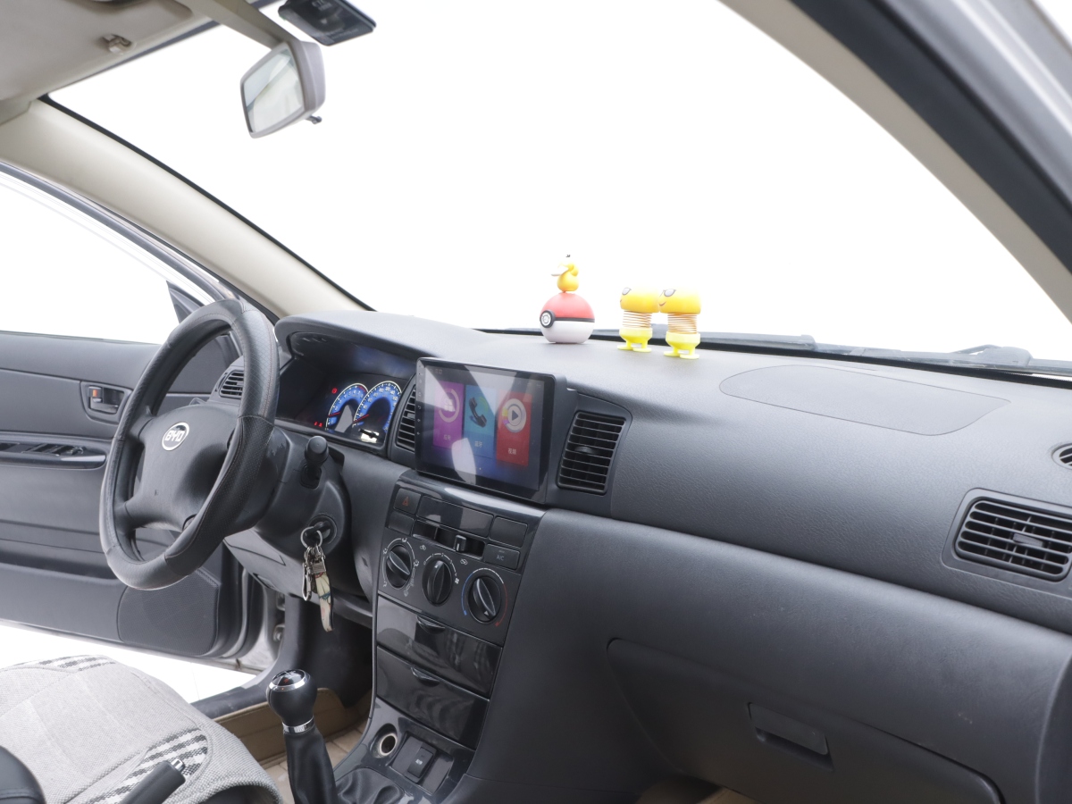 BYD F3 2015 car image #21