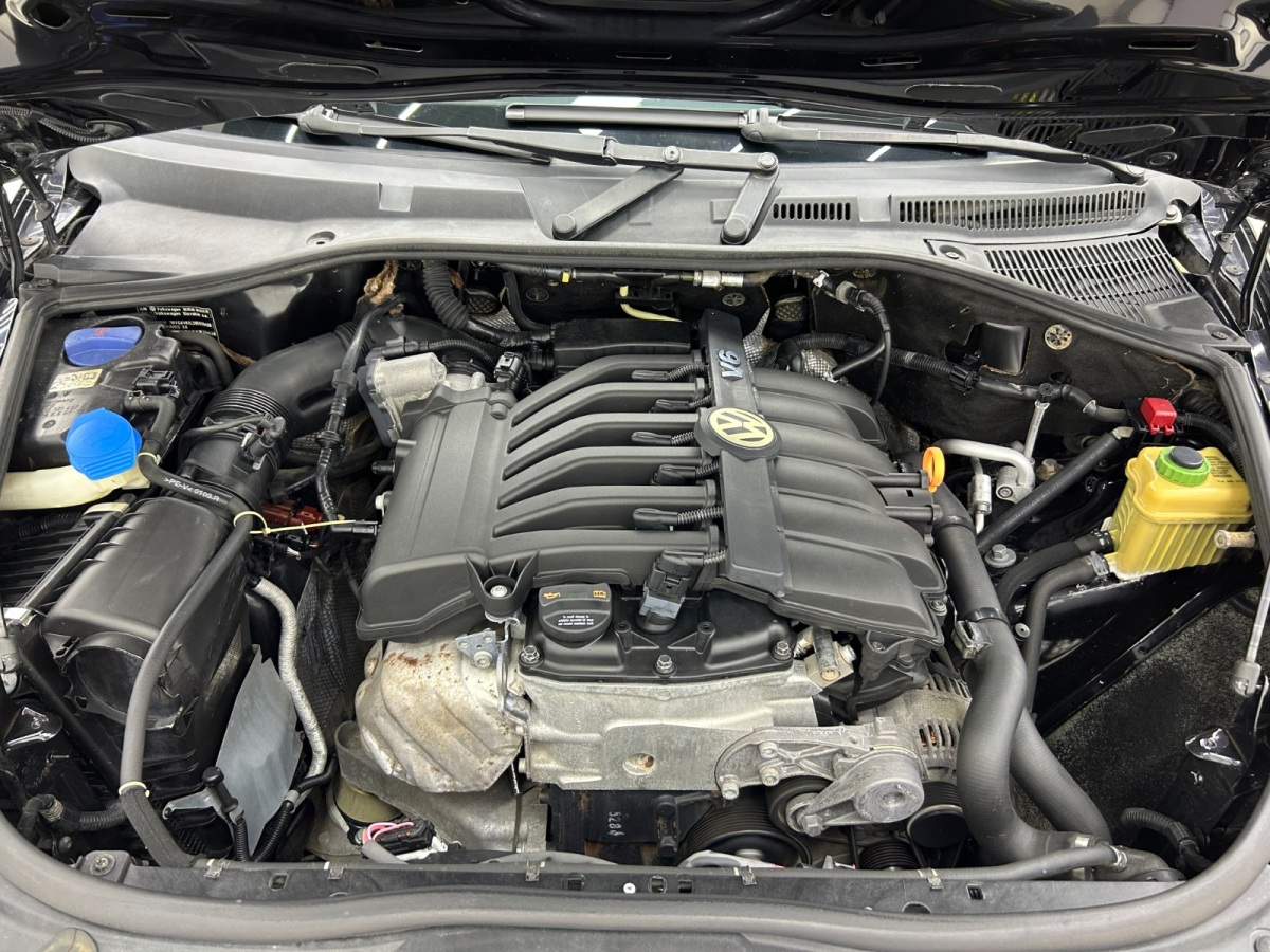 Volkswagen Touareg 2008 car image #21