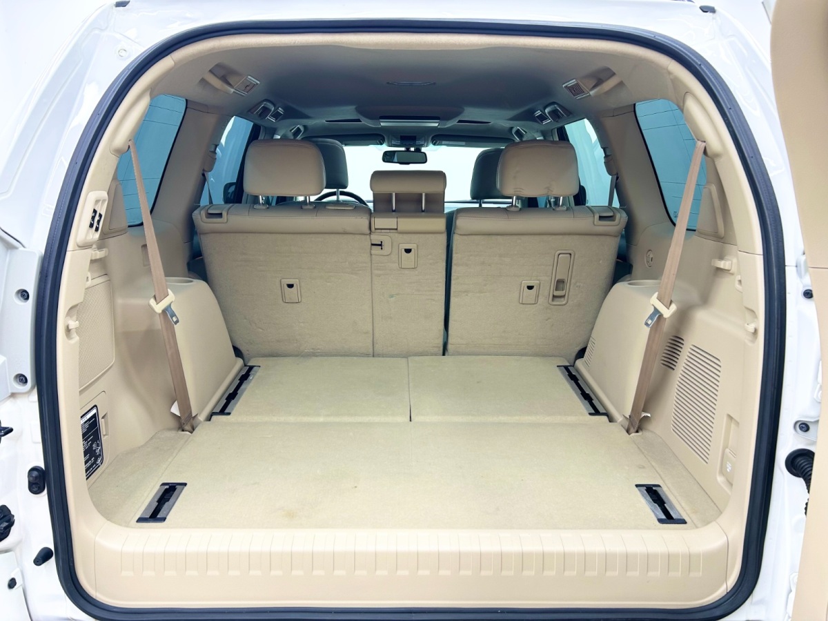 Toyota Land Cruiser Prado 2013 car image #21