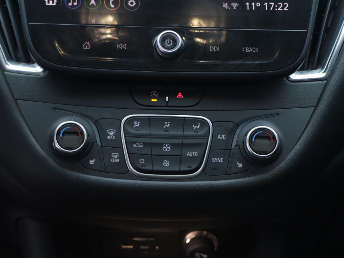 Chevrolet Malibu XL 2022 car image #21