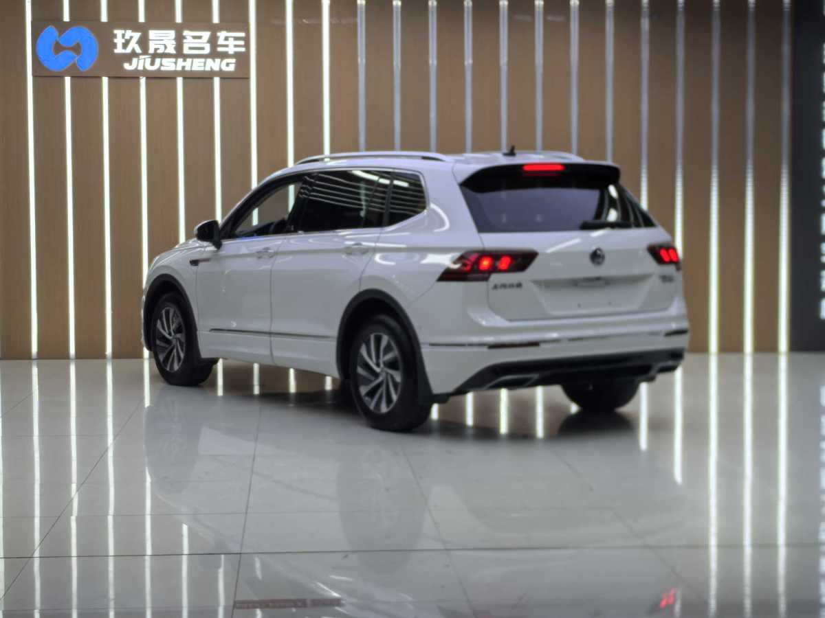 Volkswagen Tiguan L New Energy 2020 изображение автомобиля #21