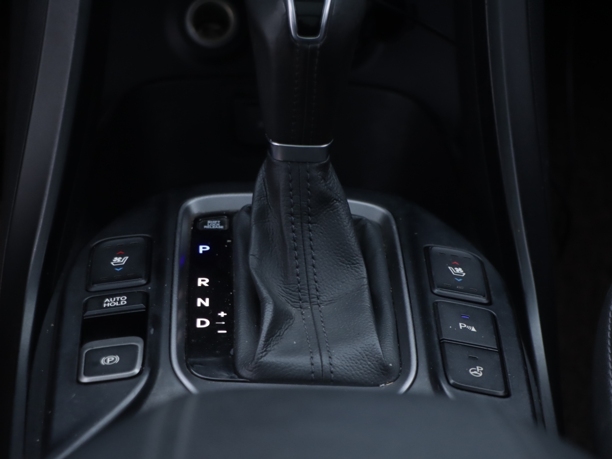 Hyundai Santa Fe 2013 car image #21