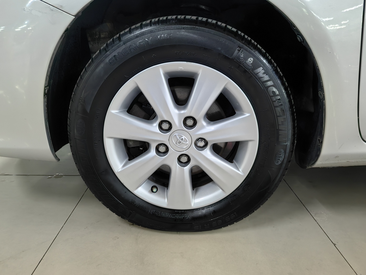 Toyota Corolla 2014 car image #21