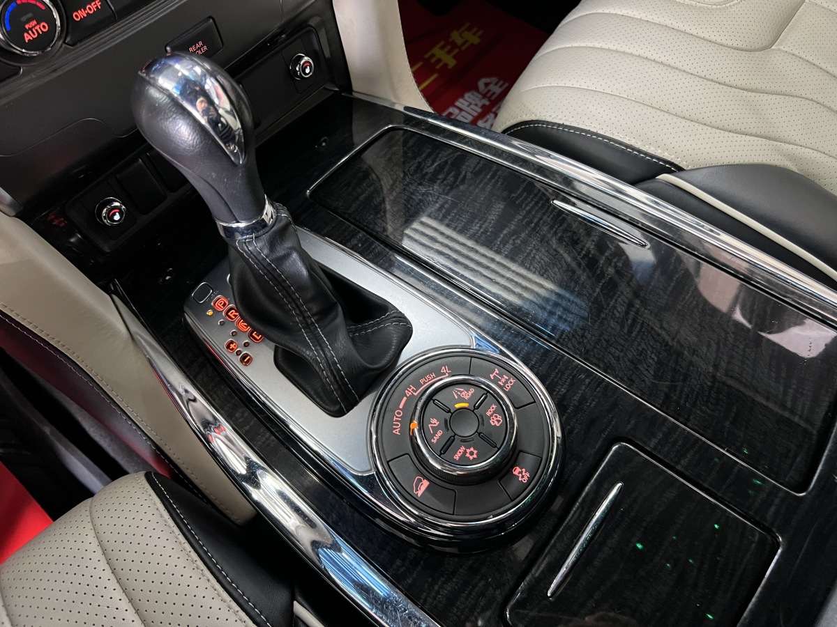 日产 途乐 2017 汽车图片 #21