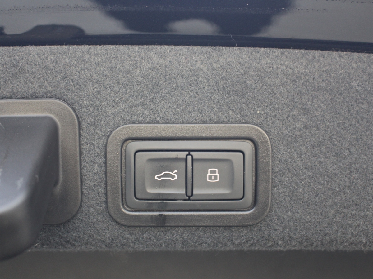 Audi A4L 2018 #21 Audi A4L 2018 imagem de carro #21