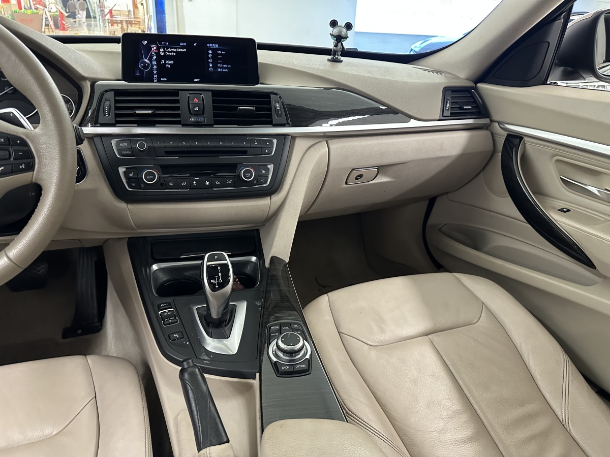 BMW 3 Series GT 2015 #21 BMW 3 Series GT 2015 immagine di auto #21