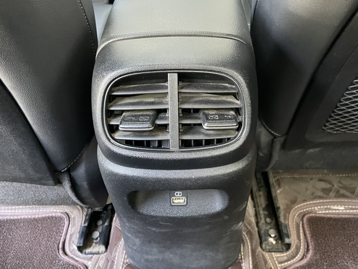 Hyundai Elantra 2023 car image #21