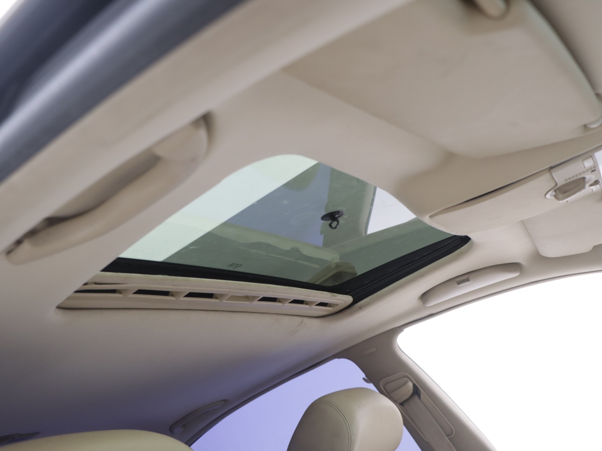 Volkswagen Passat Lingyu 2011 car image #21