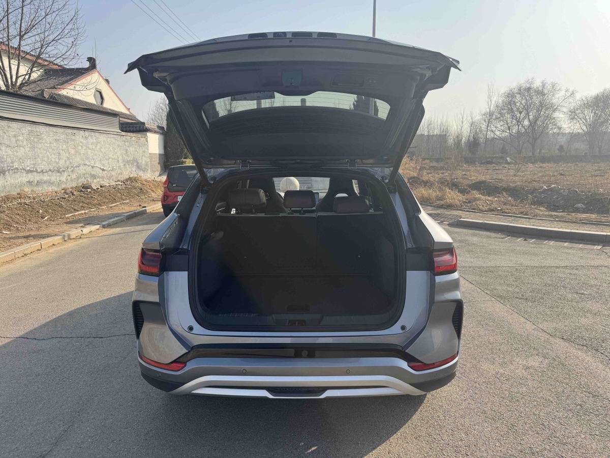 BYD Song Plus New Energy 2025 car image #21