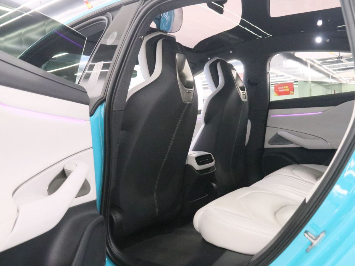 MI SU7 2024 car image #21