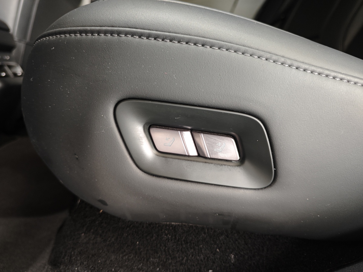 极氪 极氪007 2024 汽车图片 #21