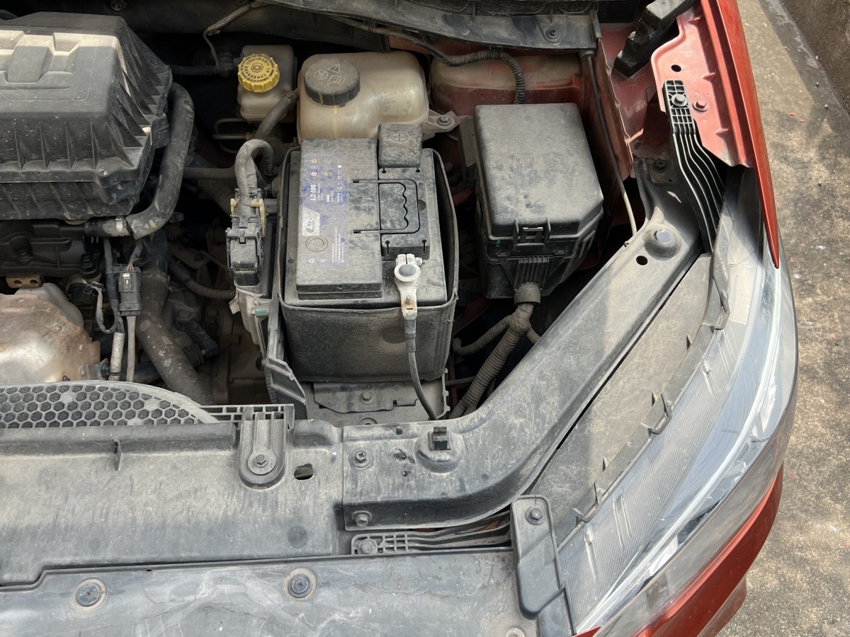 MG ZS 2018 image de voiture #21