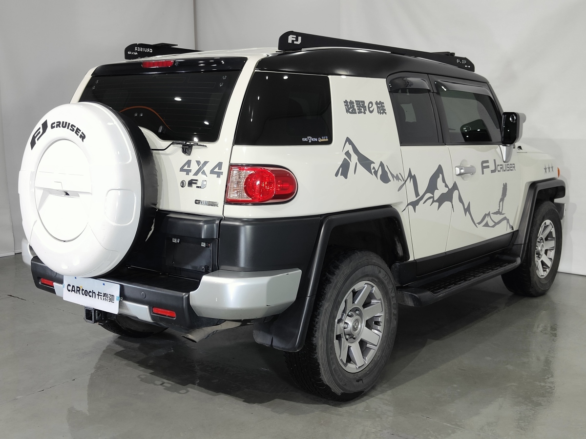 Toyota FJ Cruiser 2017 car image #21