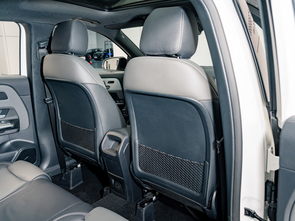 Mercedes-Benz GLA AMG 2023 car image #21