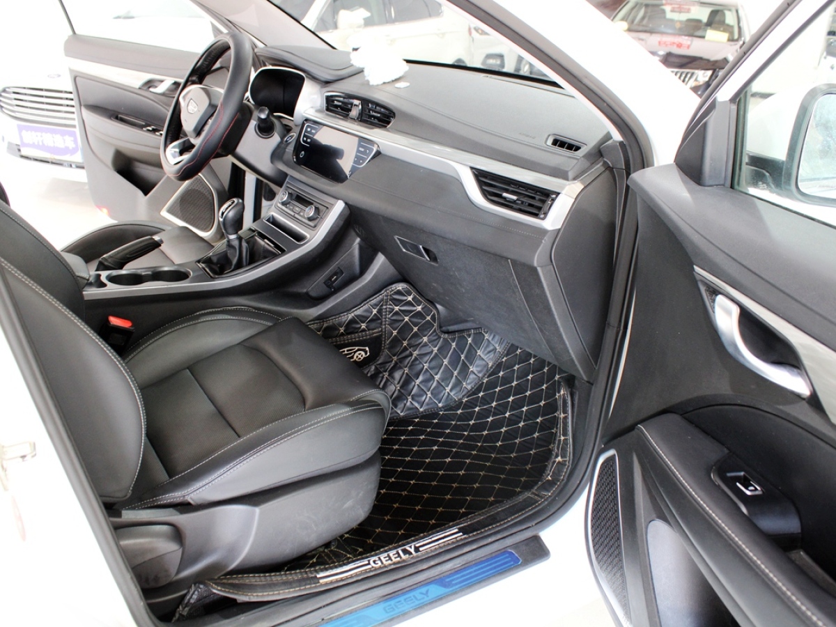 GEELY 2019 car image #21