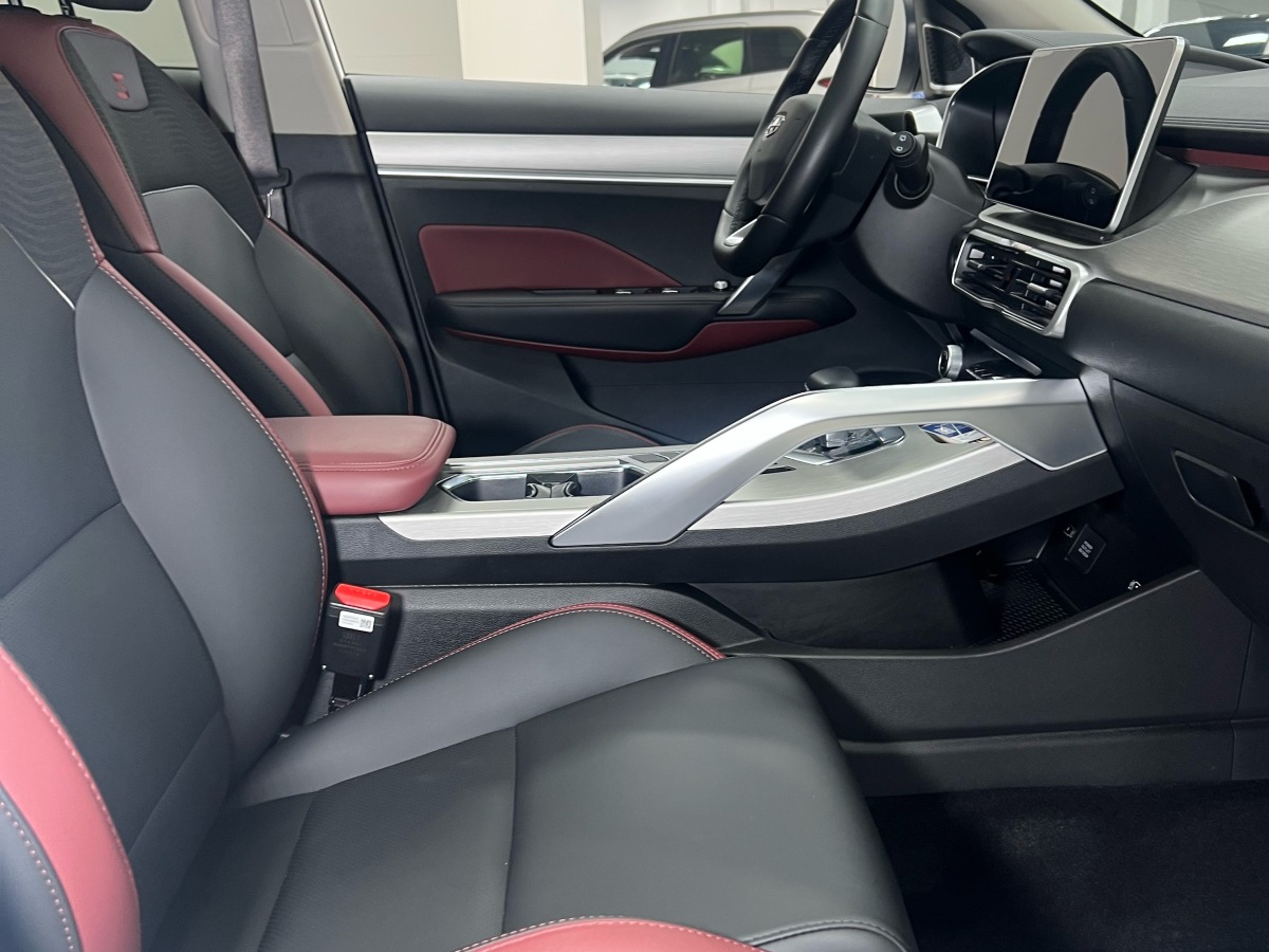 GEELY Coolray 2023 #21 GEELY Coolray 2023 car image #21