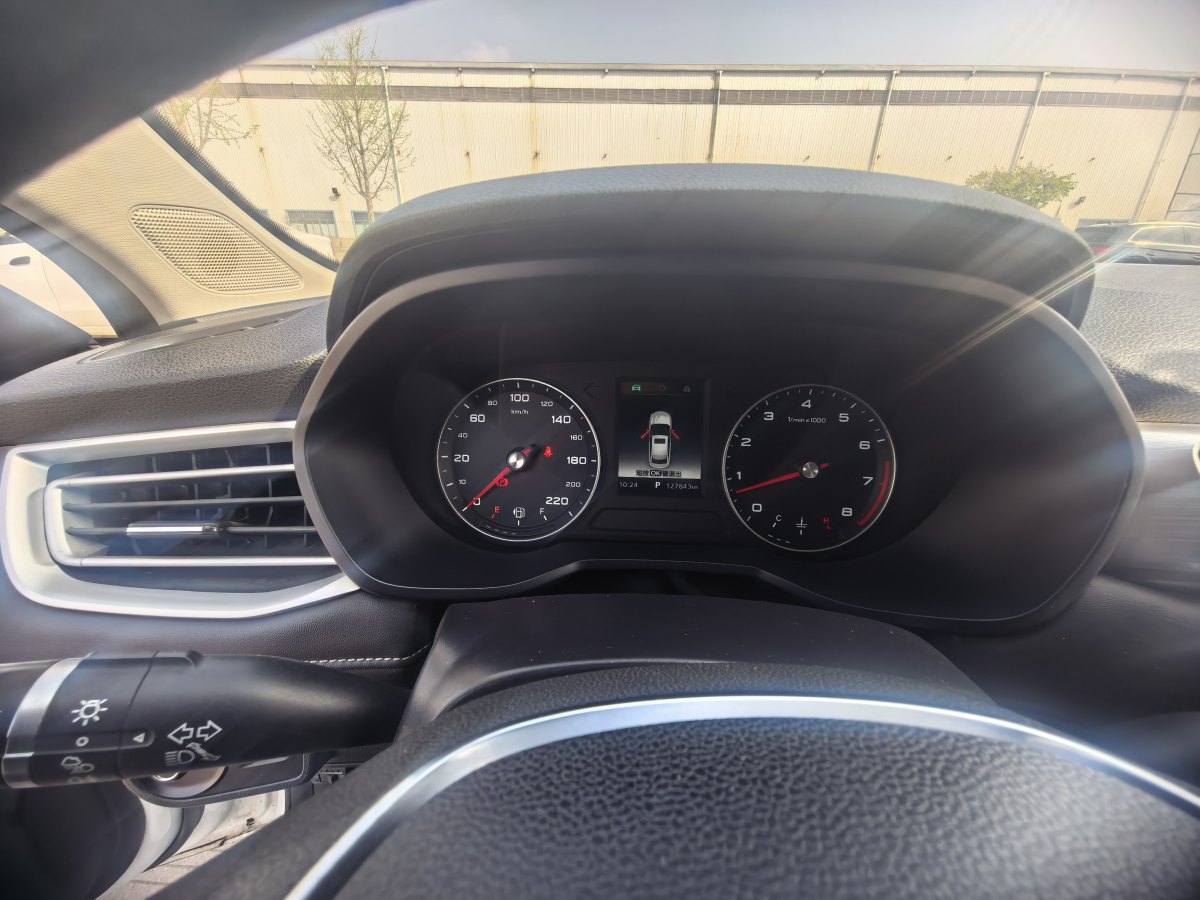 荣威 荣威i5 2019 汽车图片 #21