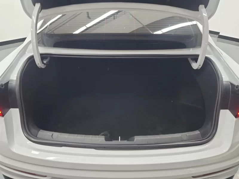 GEELY PrefaceL 2022 car image #21