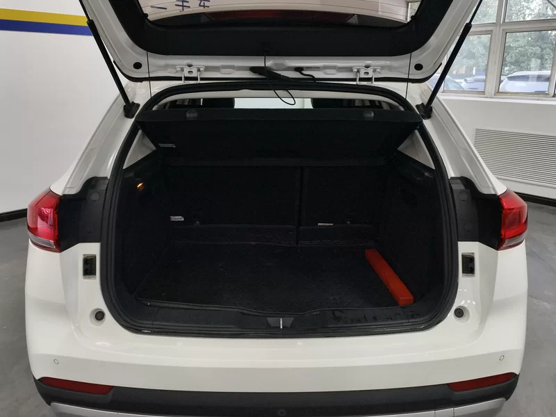 Haval H2s 2017 car image #21