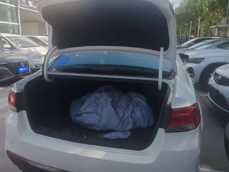 Kia K5 2015 immagine di auto #21