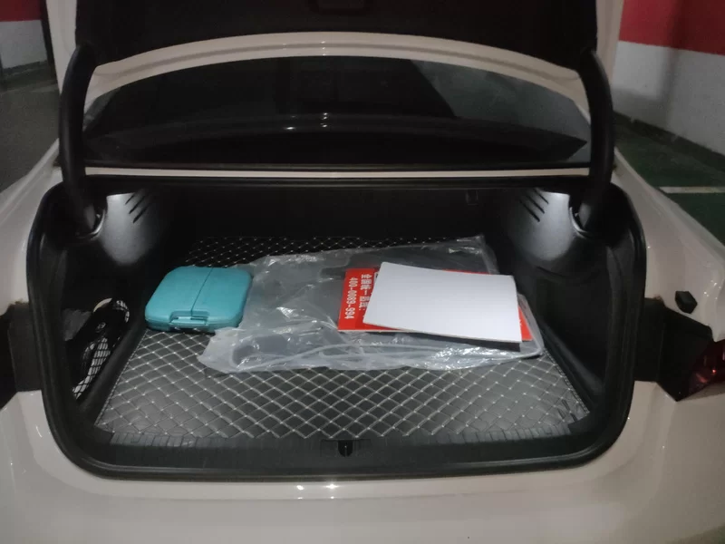 Audi A7L 2023 car image #21