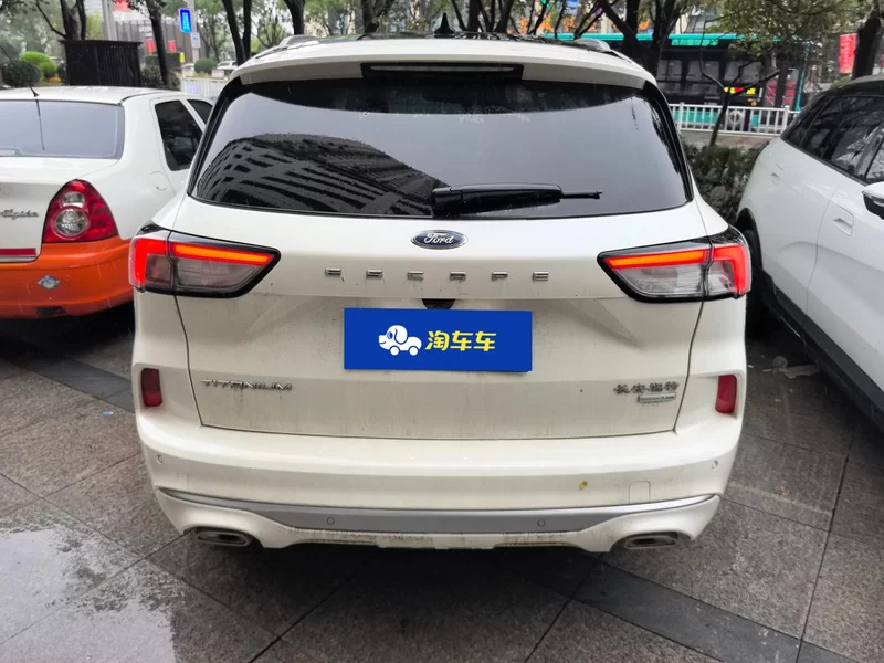 Ford Escape 2021 immagine di auto #21