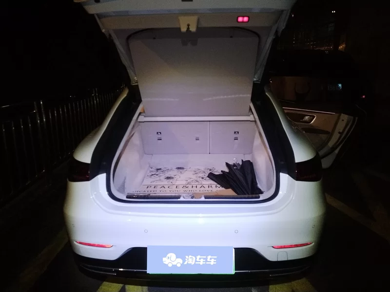 Mercedes-Benz EQS Class 2022 immagine di auto #21