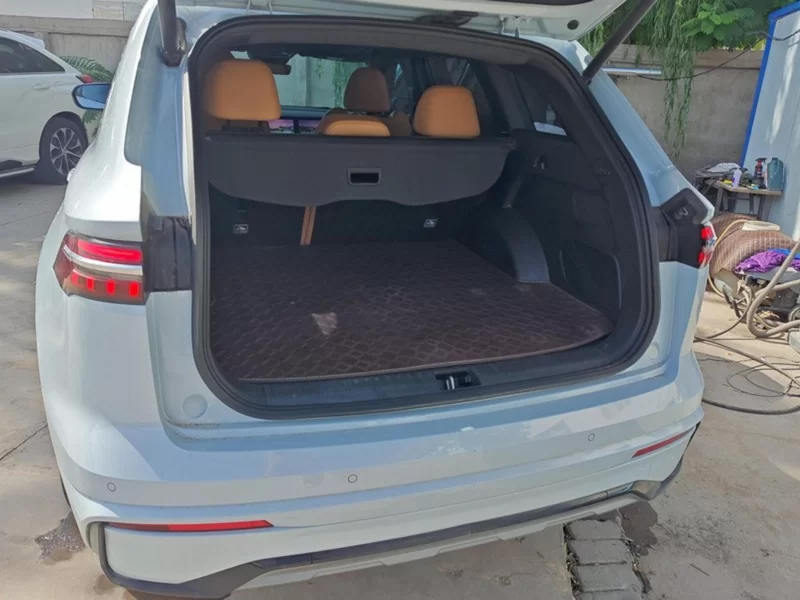 GEELY Monjaro EREV 2023 immagine di auto #21