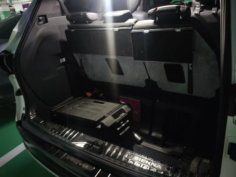 Toyota Sienna 2024 #21 Toyota Sienna 2024 car image #21