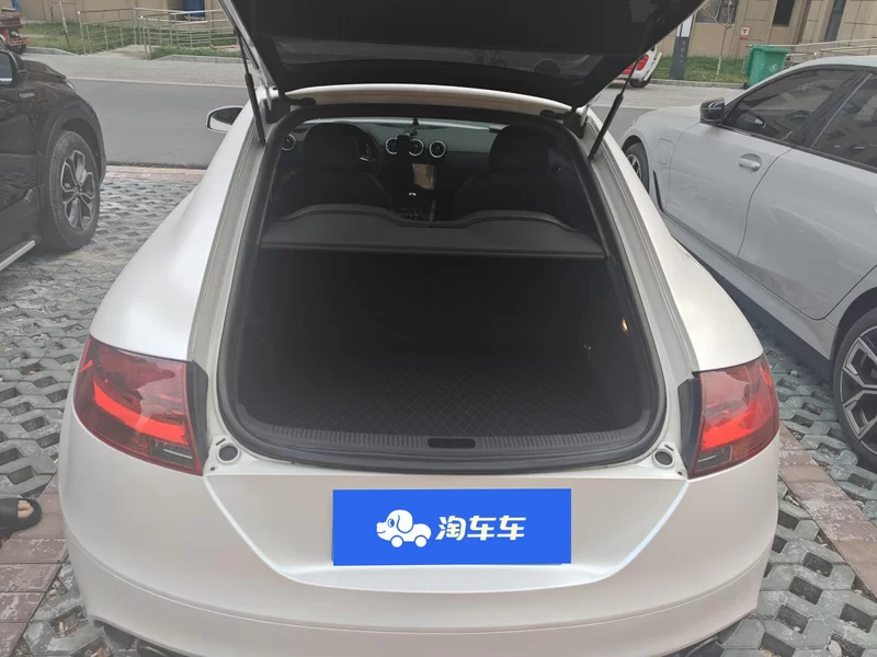 Audi TT RS 2012 #21 Audi TT RS 2012 car image #21