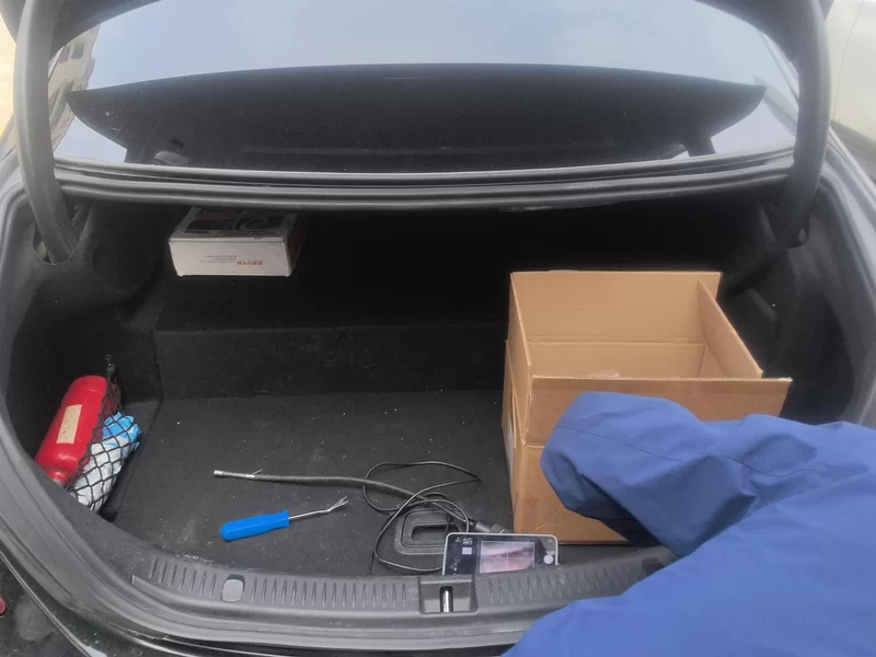 Mercedes-Benz E Class New Energy 2020 immagine di auto #21