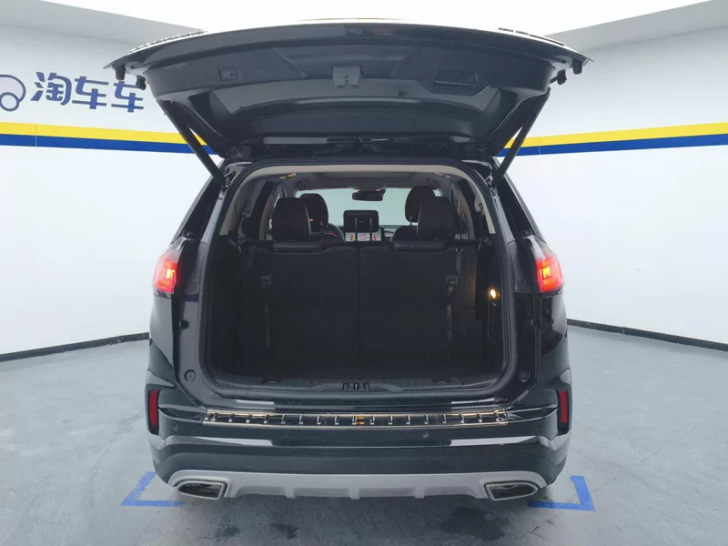 Ford Edge 2021 imagen de coche #21