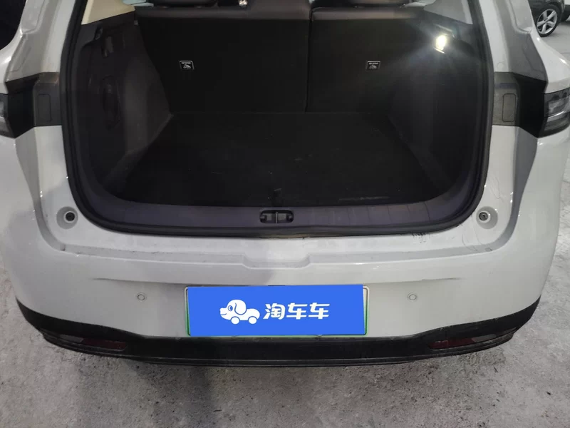 零跑汽车 零跑B10 2025 汽车图片 #21