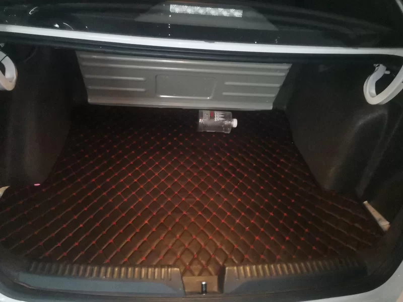 Skoda Rapid 2018 car image #21