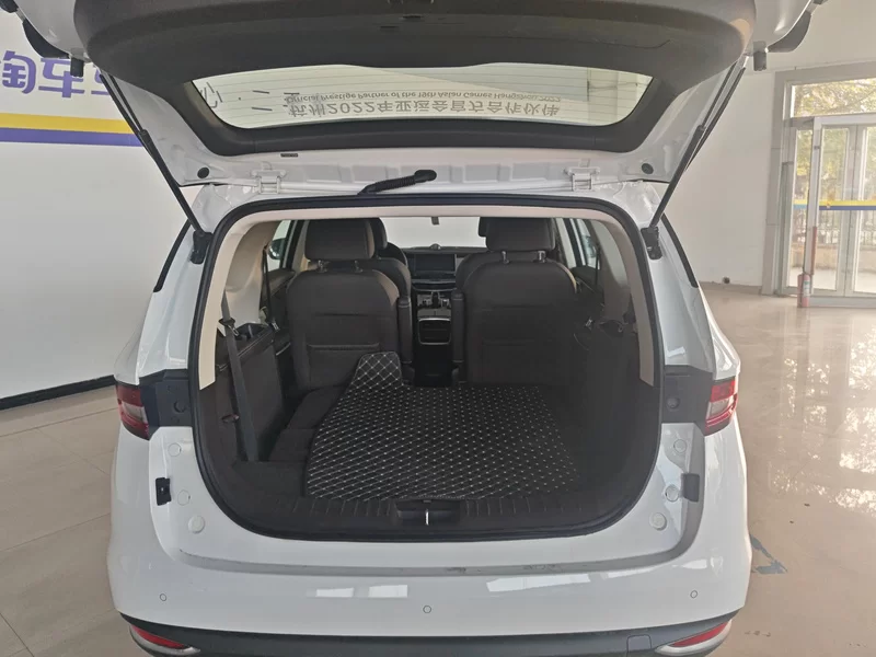 GEELY JiaJi 2025 car image #21