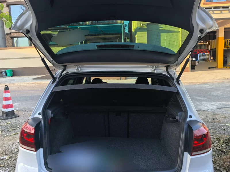 Volkswagen Golf (Imported) 2013 imagem de carro #21