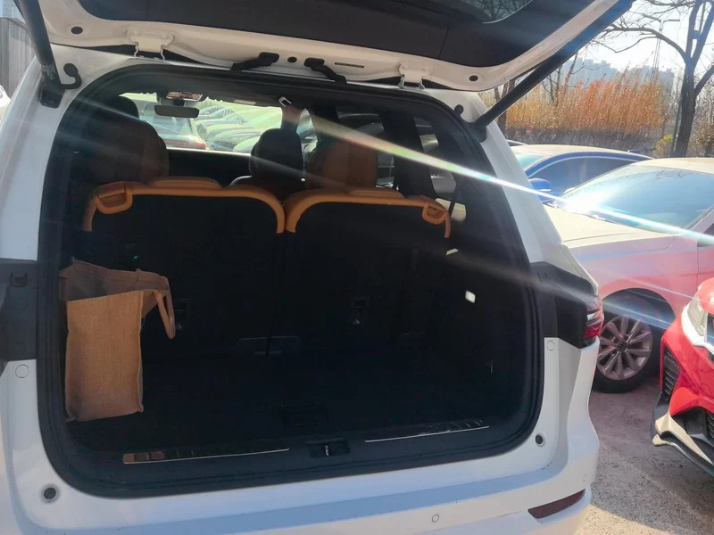 理想汽车 理想ONE 2022 汽车图片 #21