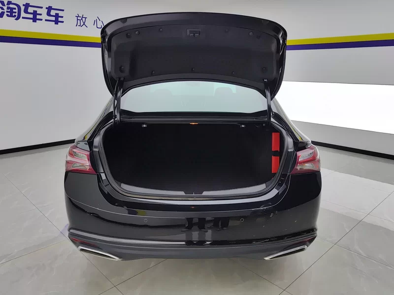 Chevrolet Malibu XL 2021 car image #21