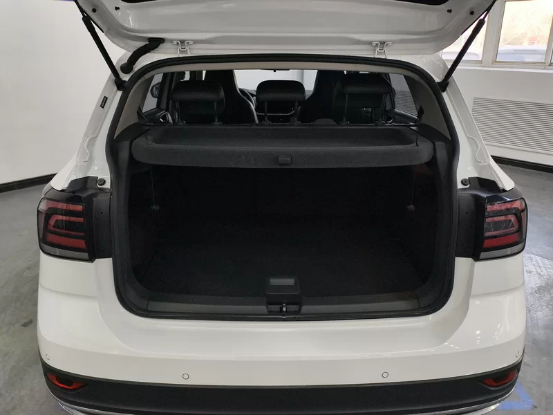 Volkswagen T-Cross 2020 #21 Volkswagen T-Cross 2020 car image #21
