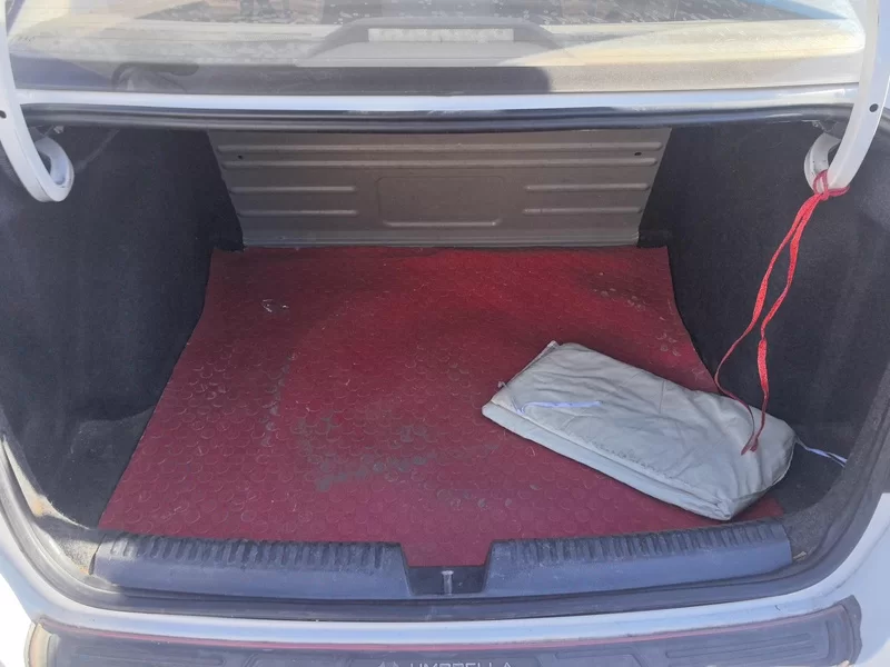 Skoda Rapid 2018 car image #21