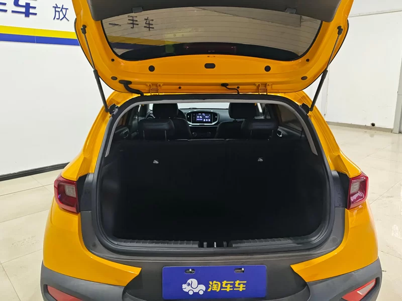 起亚 奕跑 2019 汽车图片 #21