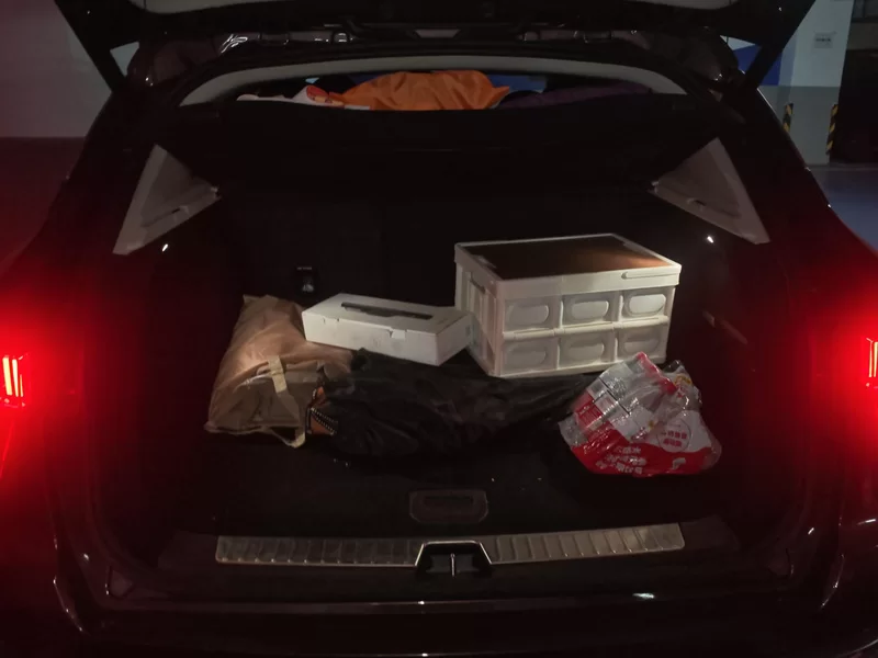 Lynk & Co 01 2018 car image #21