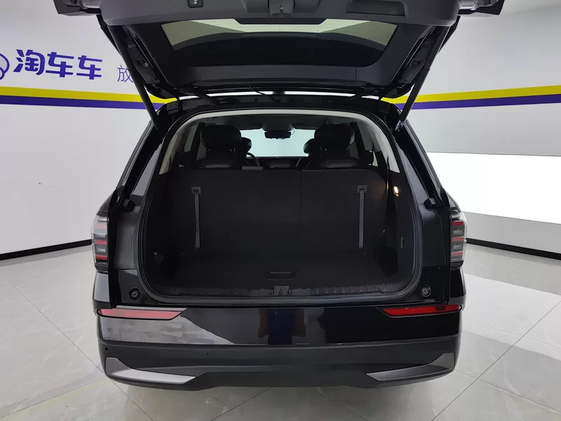 Ford Edge 2024 صورة سيارة #21