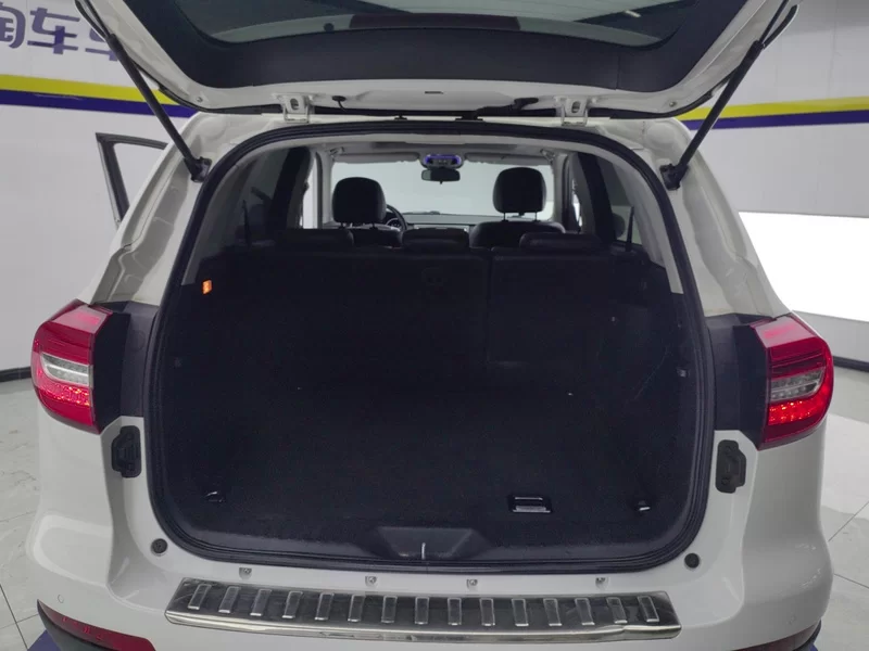 Haval H8 2016 #21 Haval H8 2016 car image #21