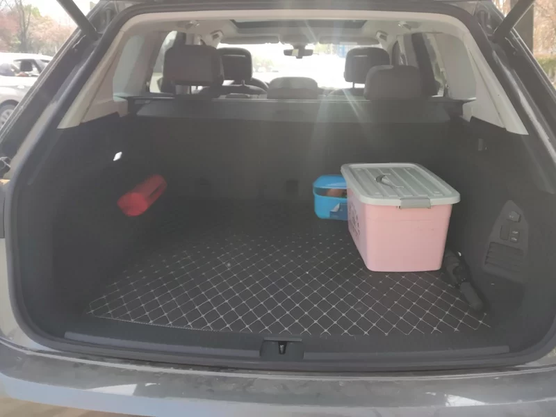 Volkswagen Touareg 2020 car image #21