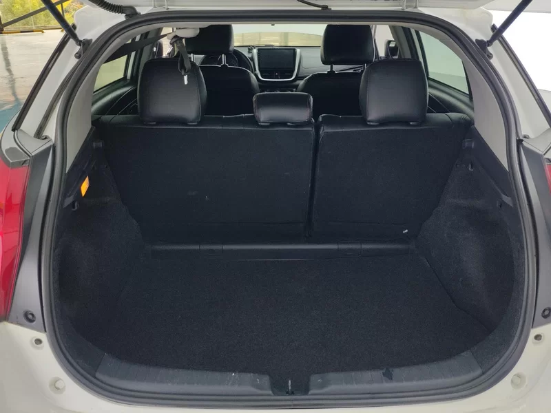 Toyota Yaris L Zhixuan 2018 immagine di auto #21