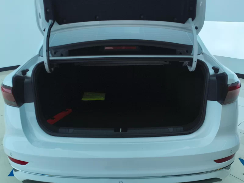 GEELY Emgrand 2025 car image #21